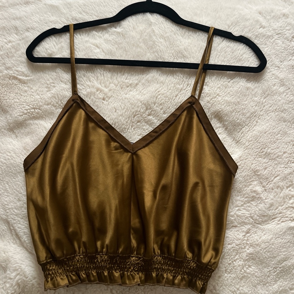 Olive green / brown top